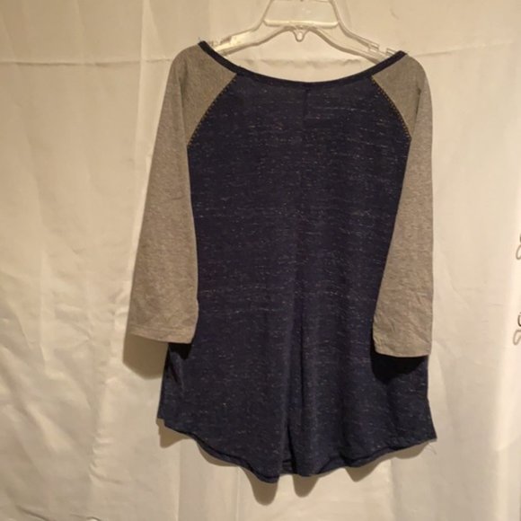 Michigan Wolverines 3/4 length Sleeves T-shirt women’s size M New - Picture 5 of 5